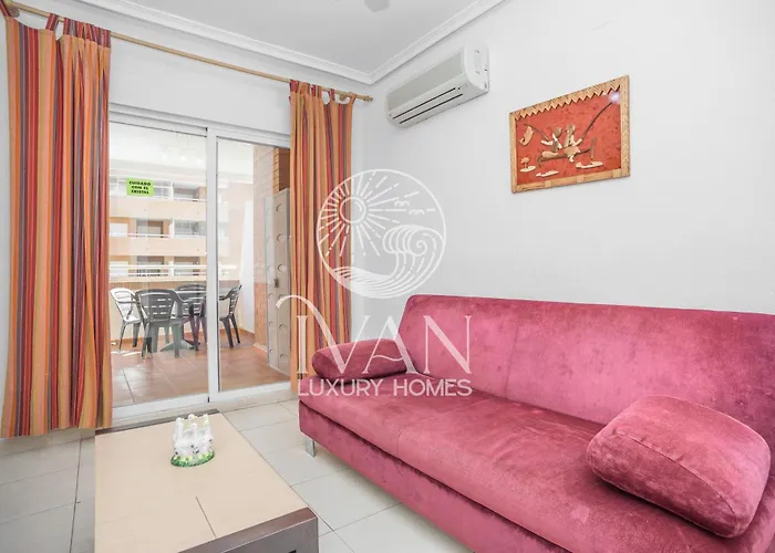 アパート Casa Eugen Ivan Luxury Homes 4ªplta Sur 1ªlinea オロペサ・デル・マール